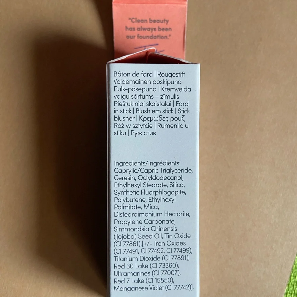Jane iredale glow time blush stick, multi tasking clean product